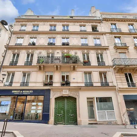 Bright In The 10arr. - 4 People Paris